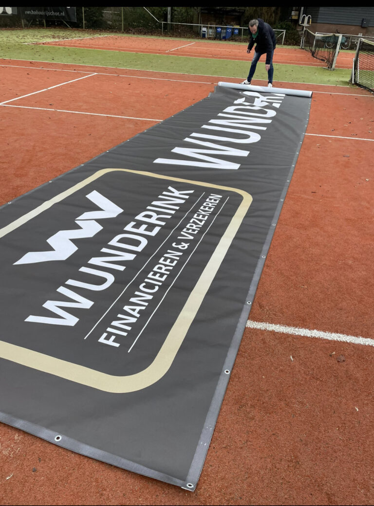 Wunderink als sponsor bij Tennisvereniging LTC Zutphen